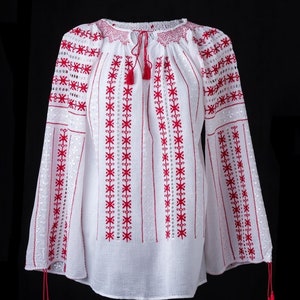 S & M Hand embroidered Romanian Folk Blouse  jones style embroidery costume blouses raiders embroidery cosplay marion top to indiana