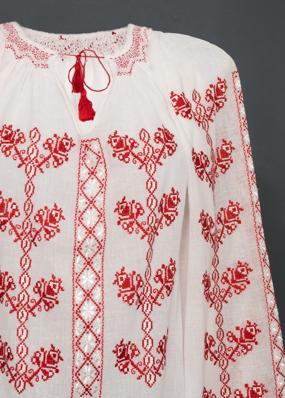 L size - hand embroidered Romanian blouse boho st… - image 2