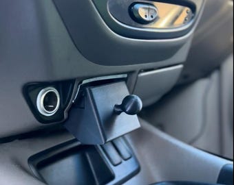 1st Gen Toyota Tundra & Sequoia Dash Ashtray Replacement – 1” Ball Mount (Universal Accessory Mount)
