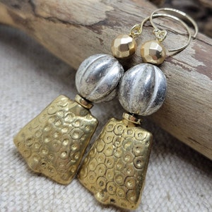 Dangle earrings/gold earrings/chandelier earrings/fashion earrings/earrings/gold jewelry/Czech glass earrings/boho earrings/trending jewelry