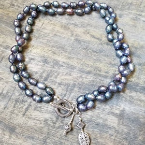Freshwater pearl necklace/choker/sterling silver toggle necklace/Freshwater pearl choker/necklaces/short necklace/pearl necklace