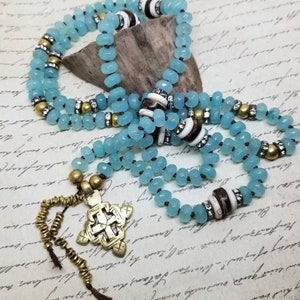 Collier de perles longues / collier de perles / mala / collier long / bijoux perlés / collier pendentif / collier boho / collier pendentif / bijoux en laiton