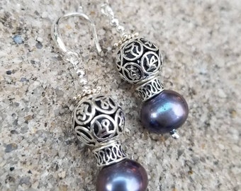Zoetwater parel oorbellen / sterling zilveren oorbellen / parel sieraden / bungelen oorbellen / oorbellen / zoetwater parel sieraden / boho oorbellen / parels