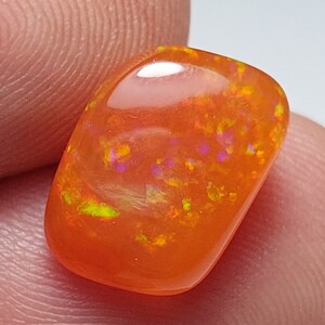 3.9 Ct. Mexican Fire Opal Mexico.
