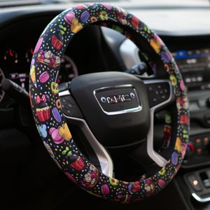 Disney Fan's Steering Wheel cover Black Snacks