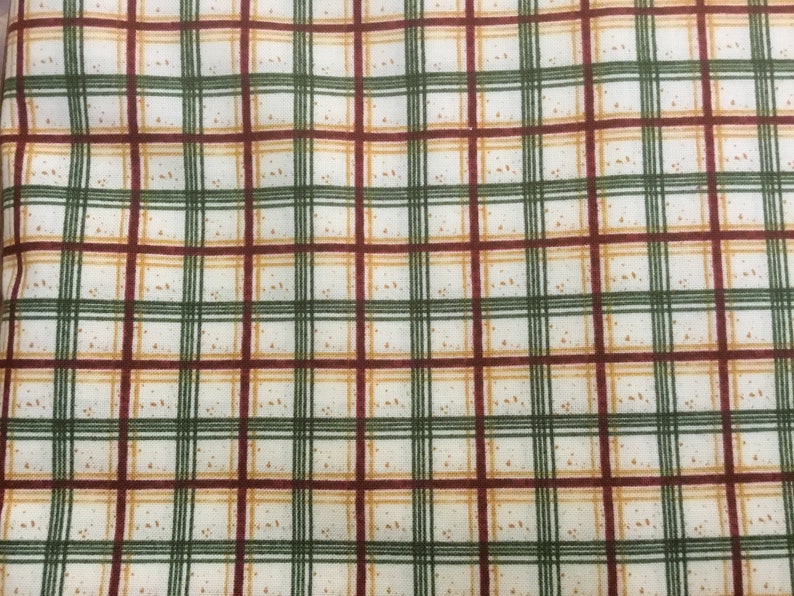 5.5 Continous Yards RedGreen Fabric