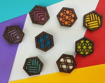 Vrolijke magneetset, zelf ontwerpen, walnootvlek, leuke geomatische patronen, felle kleuren, sterke magneten, kantoormagneten, keukendecor