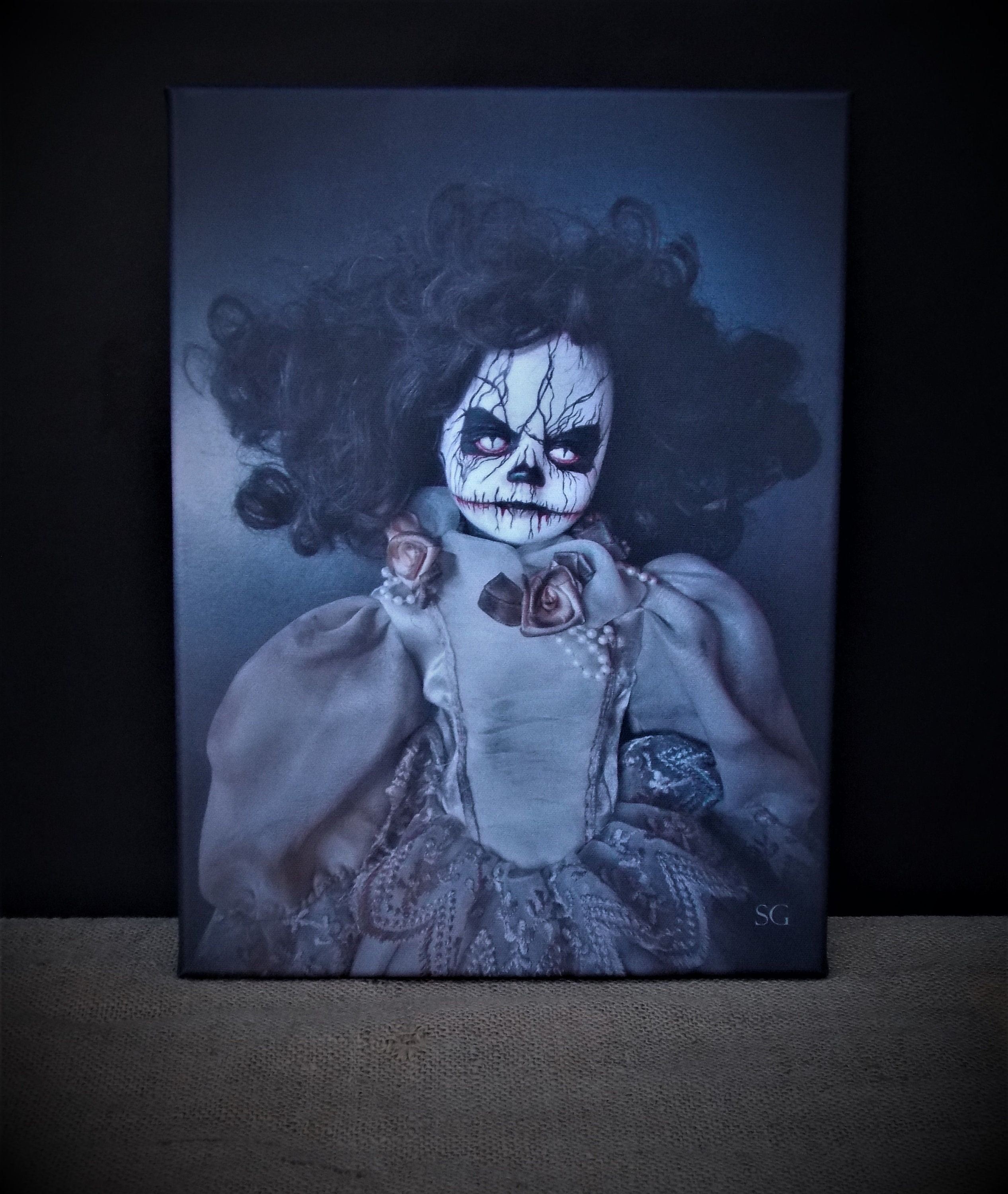 Photo Imprimée sur Toile, Creepy Doll
