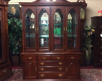 Vintage China Cabinet, Display Cabinet, Cherry China Cabinet, Traditional Crystal Cabinet, Glass Door Cabinet, Stanley Furniture
