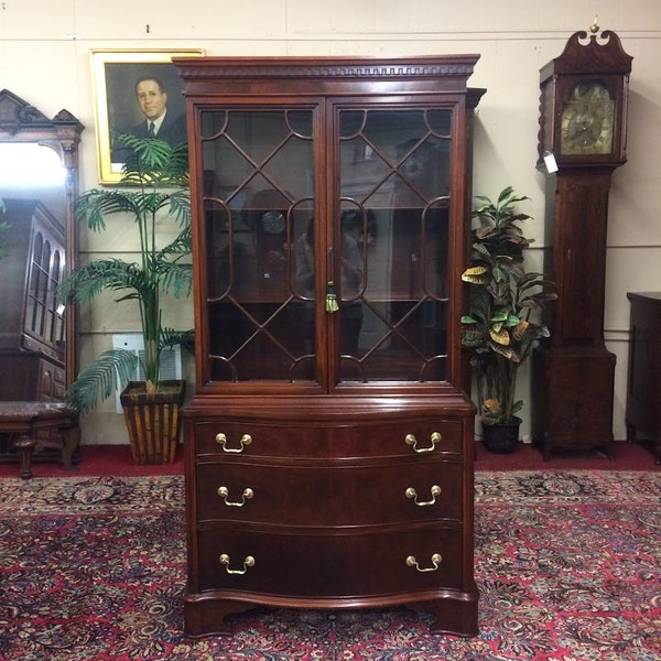 Federal China Cabinet, Vintage China Cabinet, Mahogany Bookcase Cabinet, Federal Furniture, Pretty China Cabinet