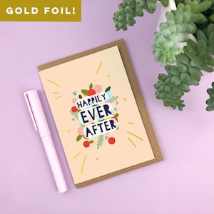 Tarjeta de boda A6 'Happily Ever After' con lámina de oro. / Boda / felicitaciones / compromiso / moderno / el día de tu boda / floral / amor