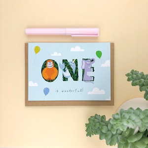 L'une est merveilleuse carte de voeux pour le 1er anniversaire de l'âge / anniversaire d'un enfant / carte d'anniversaire pour enfant / carte d'âge / premier jalon / garçon / fille / mignon