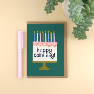 Fröhlichen Kuchentag! Illustrierte Geburtstagskarte mit Kerzen und Kuchen / für Sie / für Ihn / personalisiert / Geburtstag / plastikfrei
