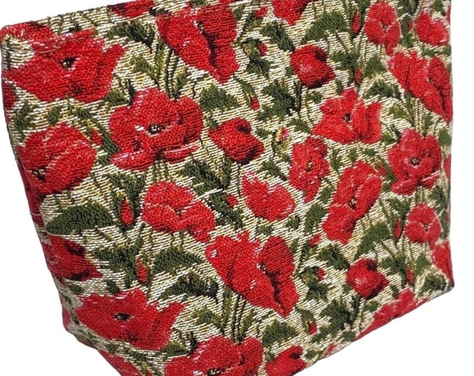 Red Poppies, Hand Finished BELGIAN TAPESTRY Tiffany Clutch Trousse Purse Pouch Toiletry Cosmetics Bag 23cm x 15cm x 8cm, lined, with zip