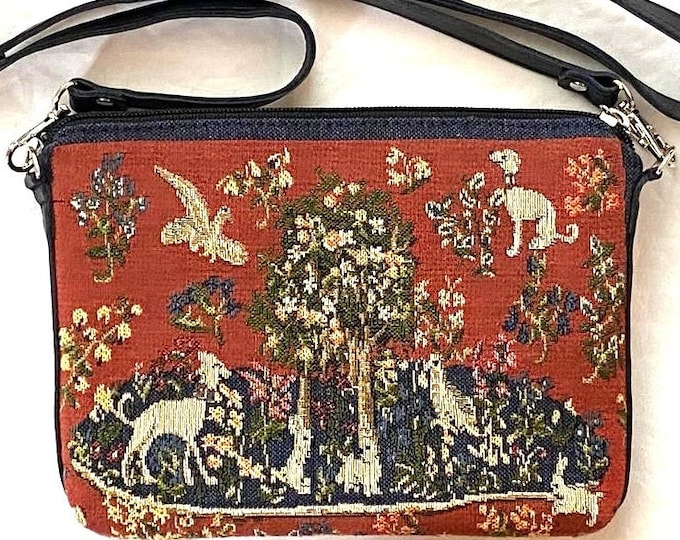 BELGIAN TAPESTRY Hand Finished MILANI Tree with Animals Fully Lined Clutch / Evening Bag 23CM X 16CM, detachable leather shoulder strap