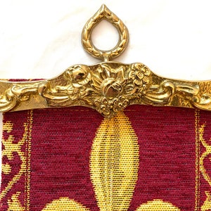 BELGIAN WOVEN Fleur de Lys fully lined TAPESTRY Bell Pull Wall Hanging with Brass Hanger and Tassel, 9300/77 Red image 4