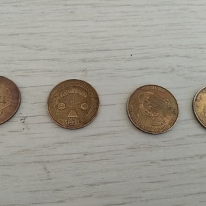 Joblot 4 medaglie monete Shell Nasa Apollo 13 Versailles Louvre 1959-1970 28,5mm rame e ottone