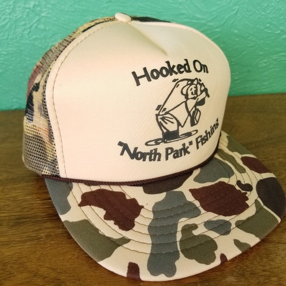 Vintage 80s Camo Fishing Hat Mesh Trucker Hooking on Fishing North