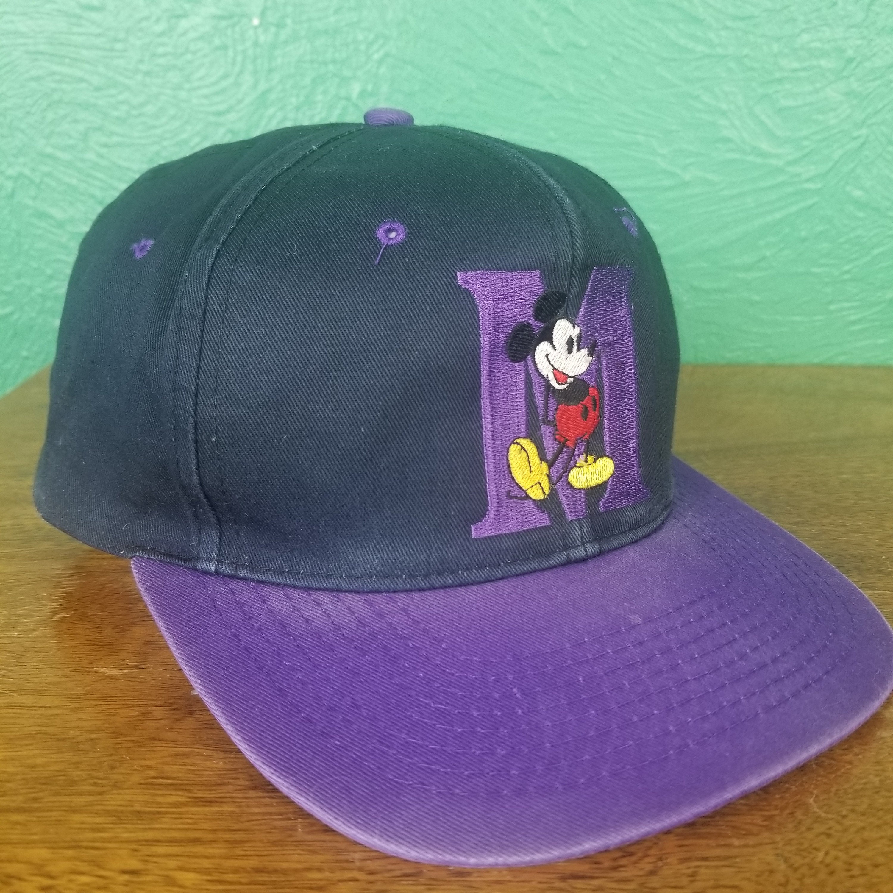 帽子 90s GORFYS HAT CO. Mickey Mouse CAP Rare Vintage GOOFY'S Co. Mickey Mouse OG Logo Leather Strap