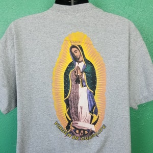 Vintage 90s Virgen de Guadalupe Virgen de Guadalupe Nuestra Señora Jesús Cruz Cristiana Camisa XL