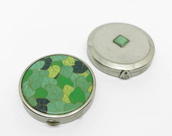 Vintage powder compacts 20s / 30s Boots Made in England and Bomsé Made in France