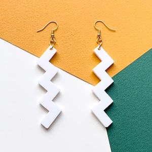 Custom handmade acrylic laser-cut jewellery || Earrings || Gift || Stocking filler || Abstract || Modern || Statement // Zig-Zags