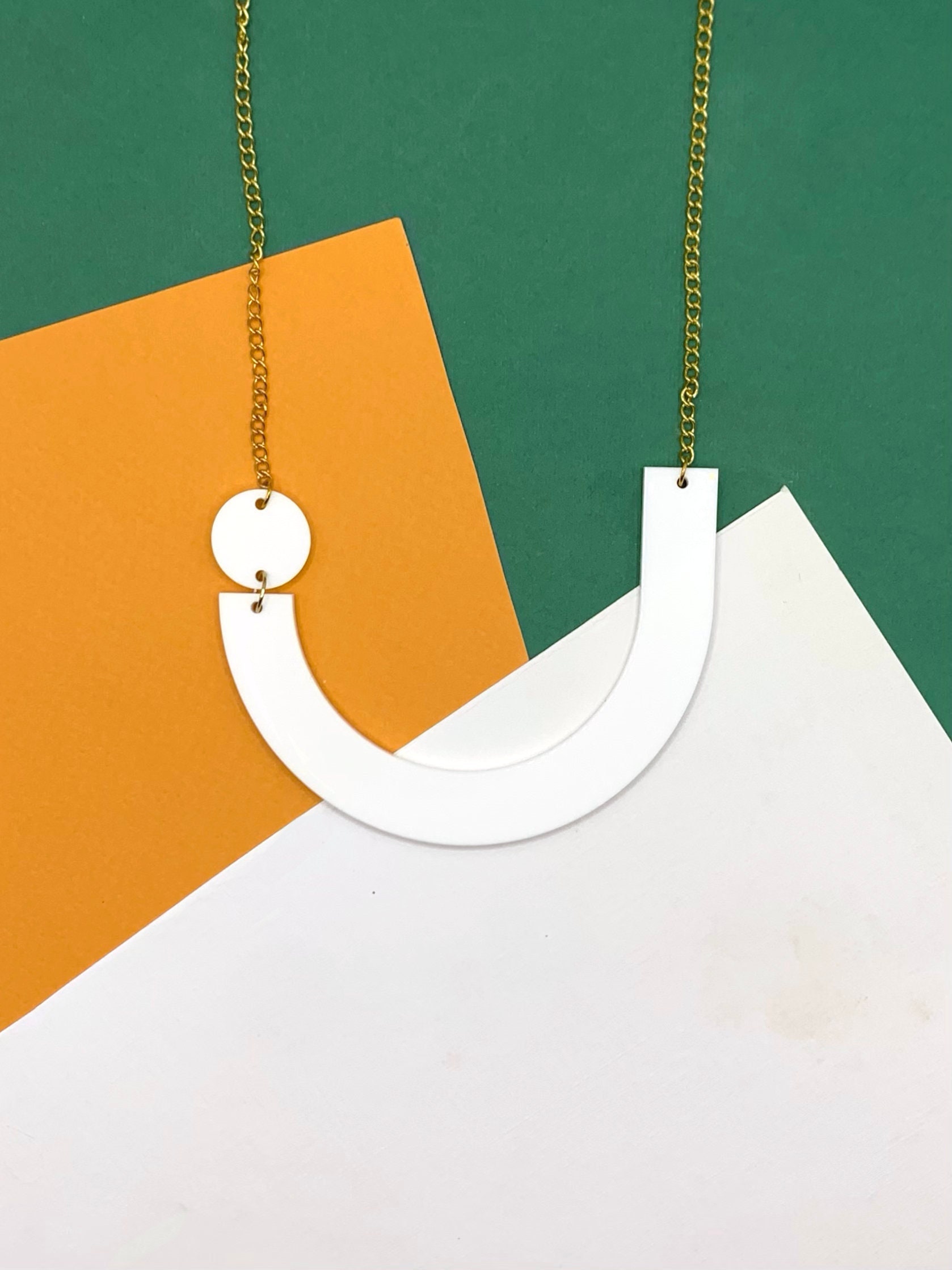Custom handmade acrylic laser-cut jewellery || Necklace || Gift || Stocking filler || Abstract || Modern || Statement // Circle & Curve