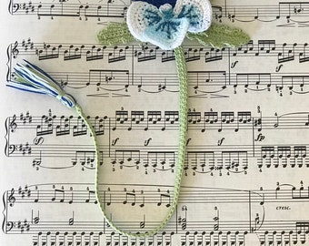 Pansy Bookmark, Pansy, Crochet Pansy bookmark, flower bookmark, handmade, Anniversary, Fall Decor, Halloween, Thanksgiving, Christmas gift