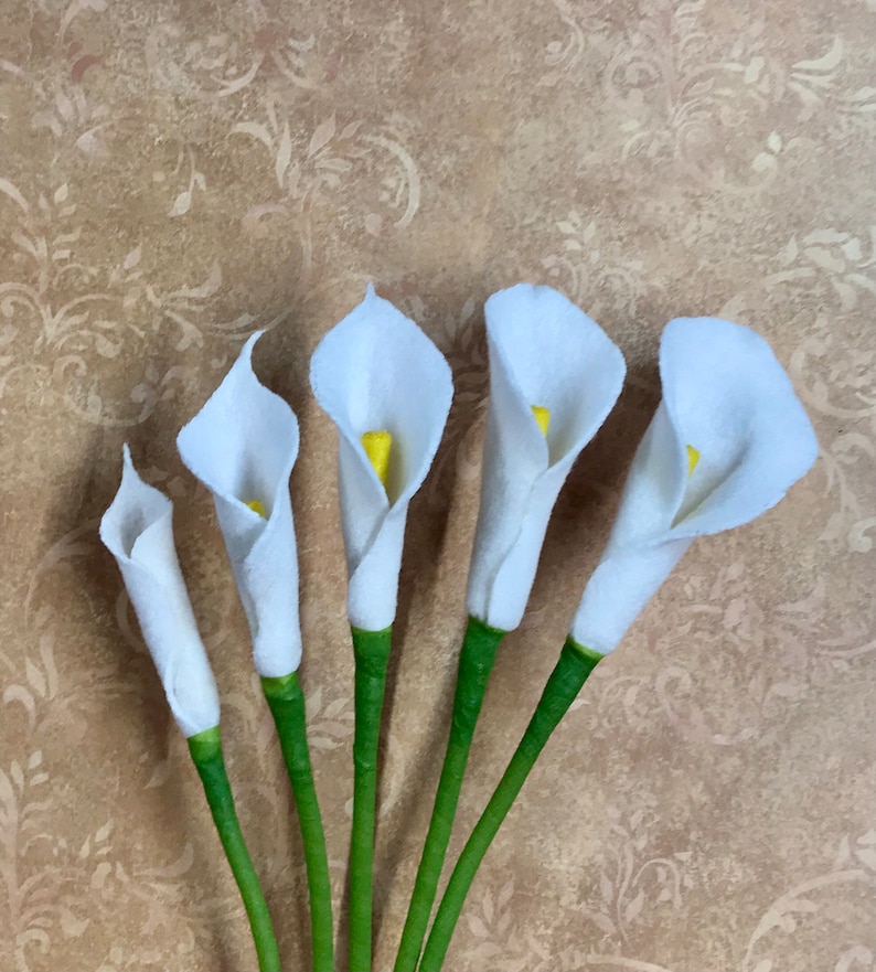 Calla Lily, Felt Flower, Lilies, Felt Calla Lily, Home Decor, handmade, Anniversary, Spring Decor, Mothers Day gift, Valentines Day gift image 2