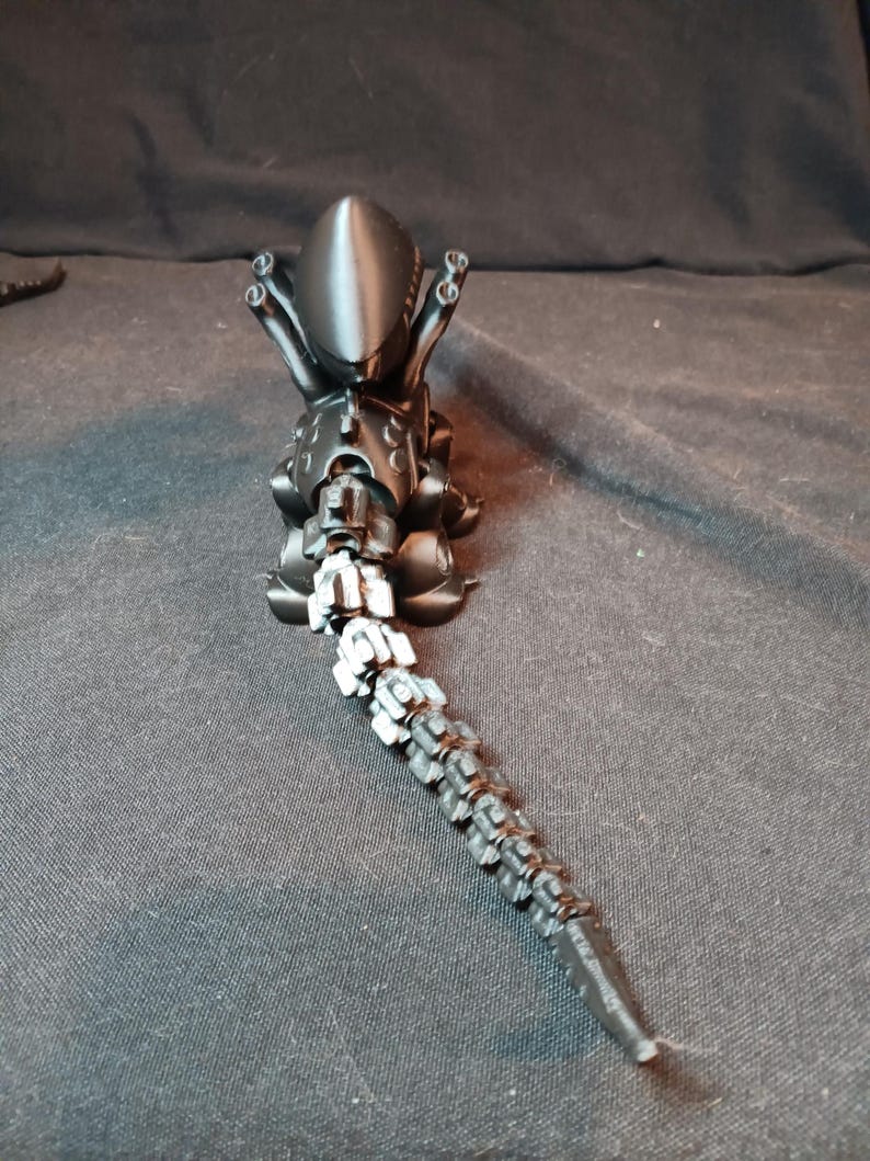 Fully Articulated 3D Printed Alien Pony – Cute Meets Cosmic Creepy ...