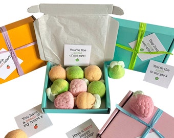 Tiny treats! Little box of luxury fruit mallows. ANY occasion gift. Various colours/slogans.Personalisable.
