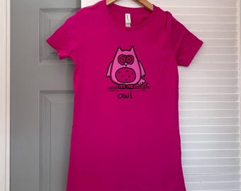 Womens fitted OWL Hot pink Cotton T.shirt. Size 6-16