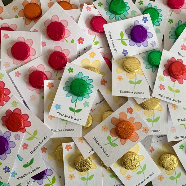 THANK YOU flower theme chocolate token cards. Various colours/flavours. Personalise. Multi buy discount.