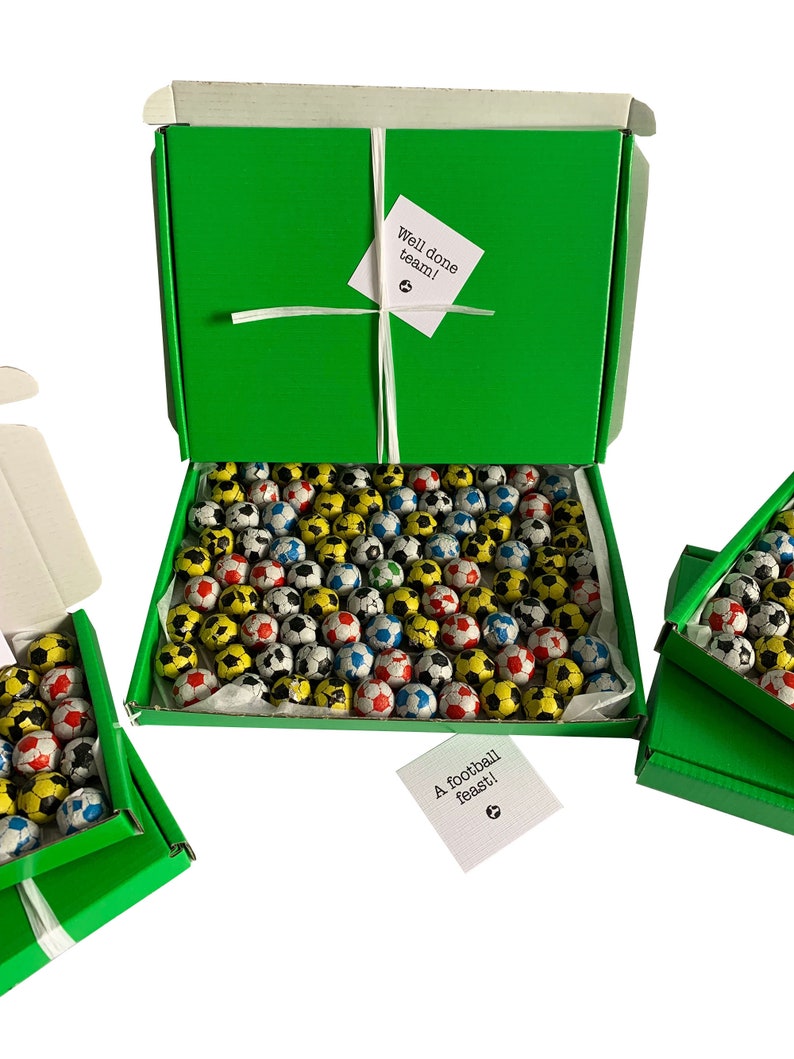 Tiny treats Little box of chocolate footballs. Various colours. Personalisable. image 4