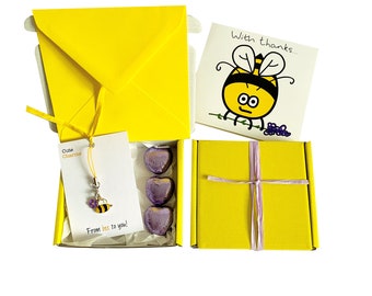 Tiny gifts! THANK YOU. Bee charm, birthday card, 3 x chocolates + gift box. Personalisable.