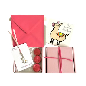 Tiny gifts! BIRTHDAY. Llama charm, birthday card, 3 x chocolates + gift box. Personalisable.