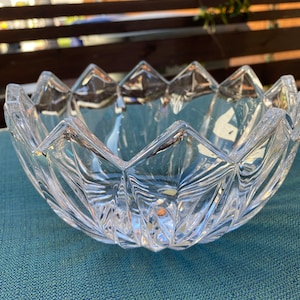 Vintage Mikasa crystal bowl 12 point starburst excellent condition