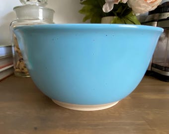 Vintage over&back Stoneware Mixing Bowl - 9.5" Pastel Specked Aque Blue Large Salad Serving Bowl - Heavy Ceramic MCM Mixing Bowl
