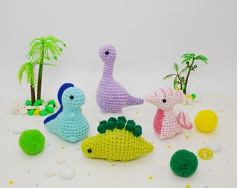 Amigurumi crochet pattern dinosaurs / Brachiosaurus / Stegosaurus / Pterodactyl / T-Rex /