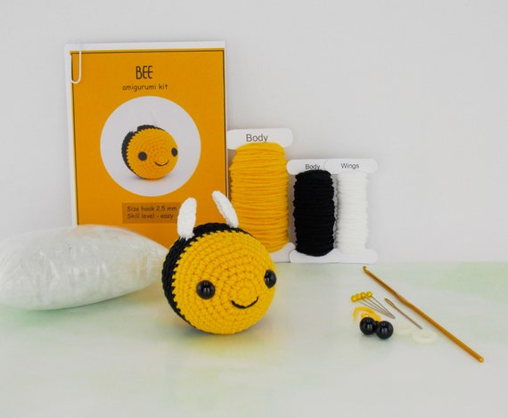 DIY Amigurumi Crochet Kit Big Bee / Amigurumi Big Bee / Handmade Big Bee /  