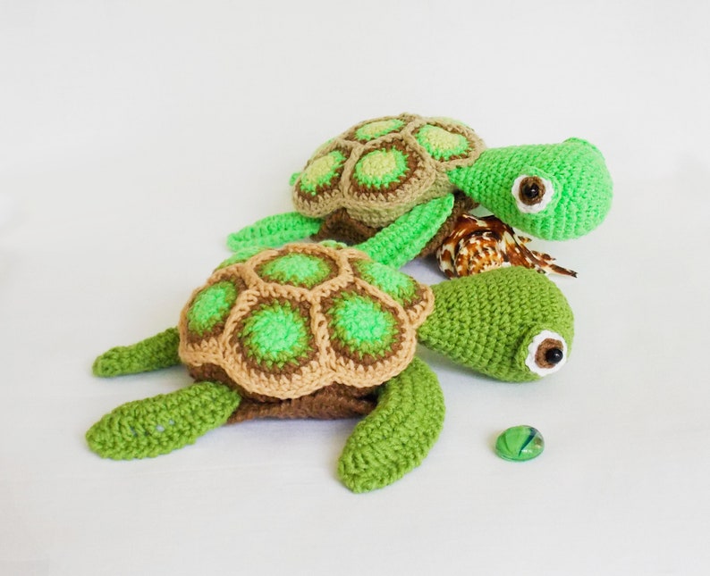 Amigurumi crochet pattern sea turtle / crocheted turtle / amigurumi animals / stuffed turtle / easy crochet pattern / baby toy turtle / image 6