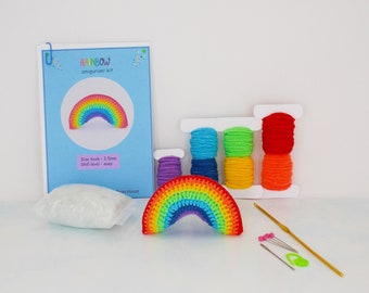 DIY amigurumi crochet kit little rainbow / craft project crochet rainbow / handmade amigurumi rainbow /