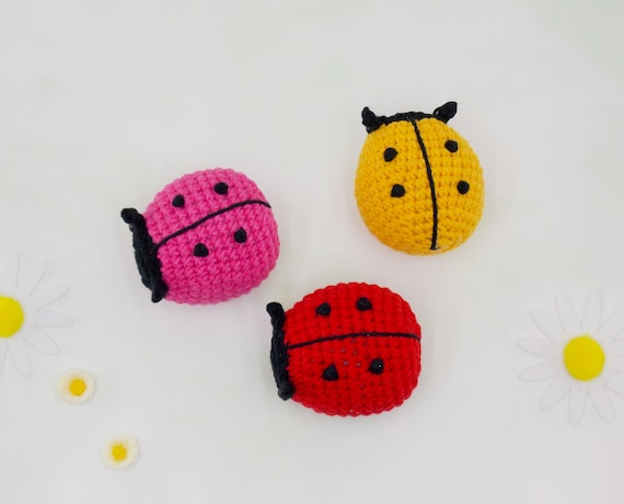 かぎ針編みのてんとう虫編みぐるみのパターン（PDFダウンロード