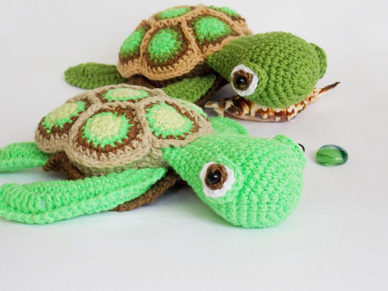 Amigurumi crochet pattern sea turtle / crocheted turtle / amigurumi animals / stuffed turtle / easy crochet pattern / baby toy turtle / image 3