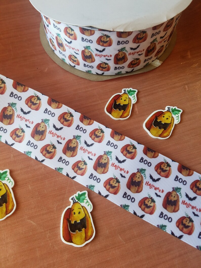 Scary Pumpkin Ribbon THREE yard lot Plastic Resin Embellishment Lot of THREE