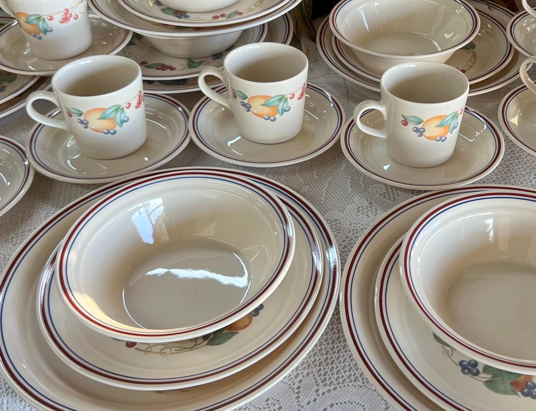 Vintage Corelle Dinnerware Set - Etsy