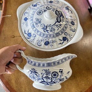 J & G Meakin Classic White Blue Gravy Boat and Meakin Classic Nordic Covered tureen server
