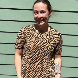 Vintage Sag Harbor Tiger Print Blouse Knit Blouse Tiger Print Blouse 90s Y2K Vintage Blouse