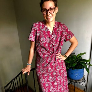 1960s Burgundy Knit Dress - Size 14.5 1960s Dress 1960s Fashion 60s Style