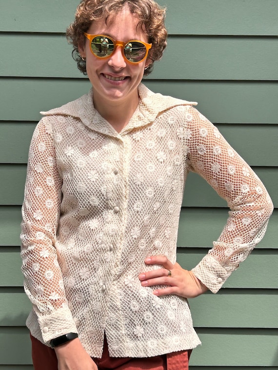 Beautiful 1980s Cream Lace Shirt Sheer Lace Blouse